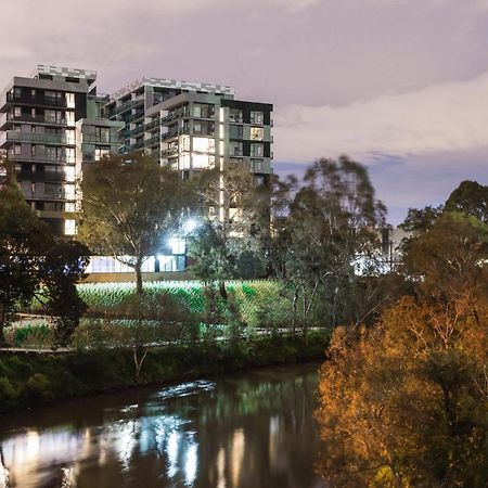 Playhouse Apartments Abbotsford Мелбърн Екстериор снимка