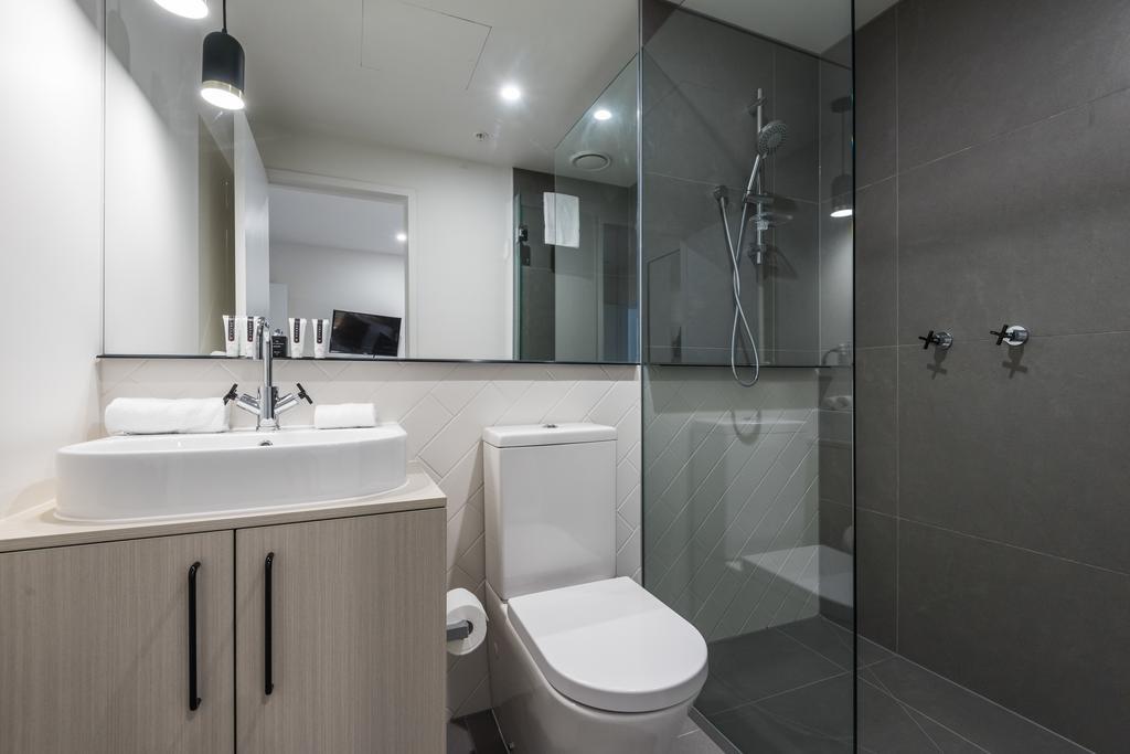 Playhouse Apartments Abbotsford Мелбърн Екстериор снимка