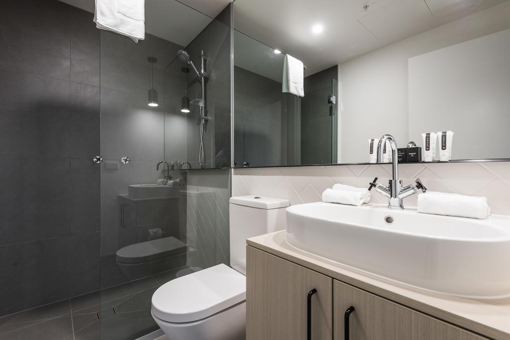 Playhouse Apartments Abbotsford Мелбърн Екстериор снимка