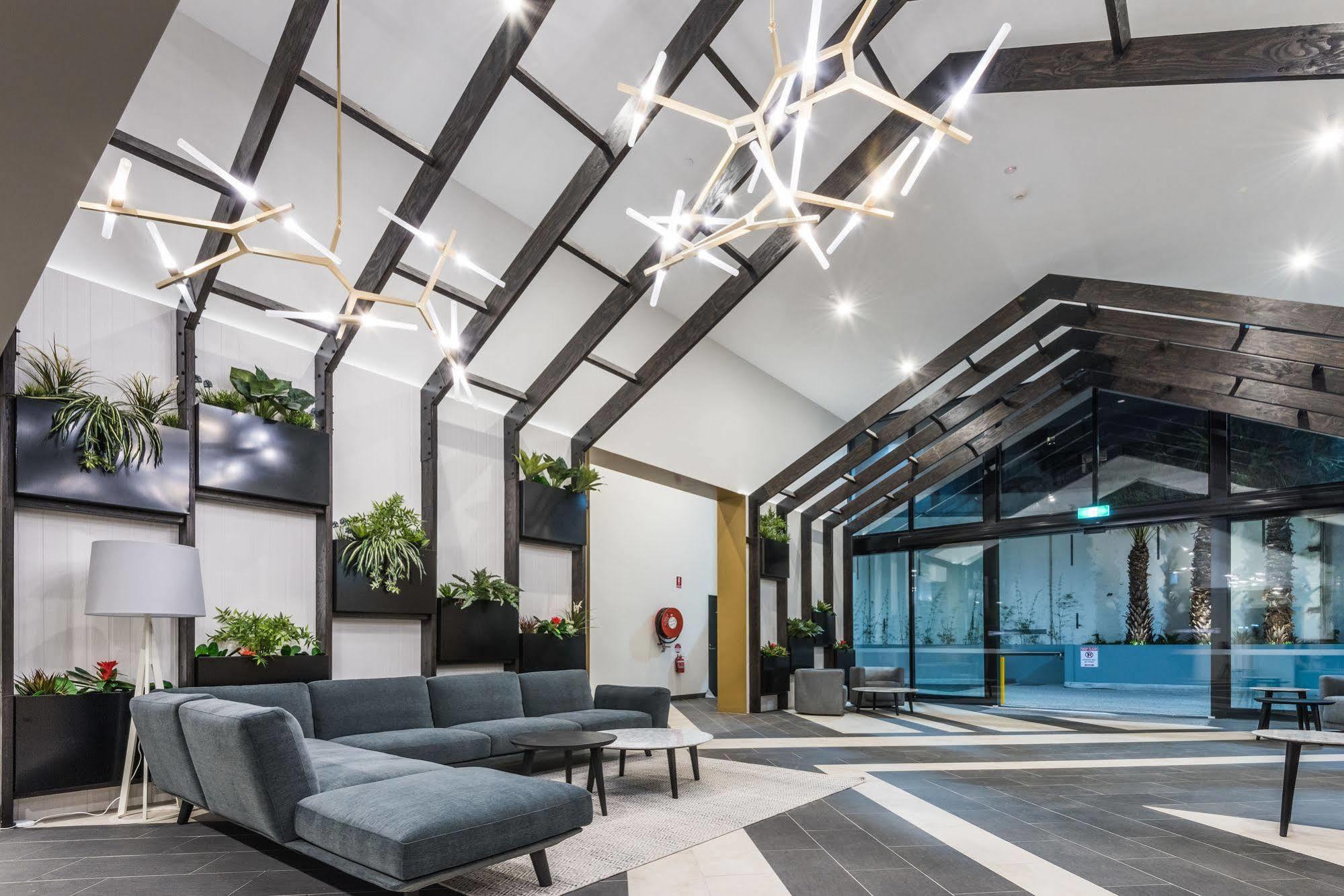 Playhouse Apartments Abbotsford Мелбърн Екстериор снимка