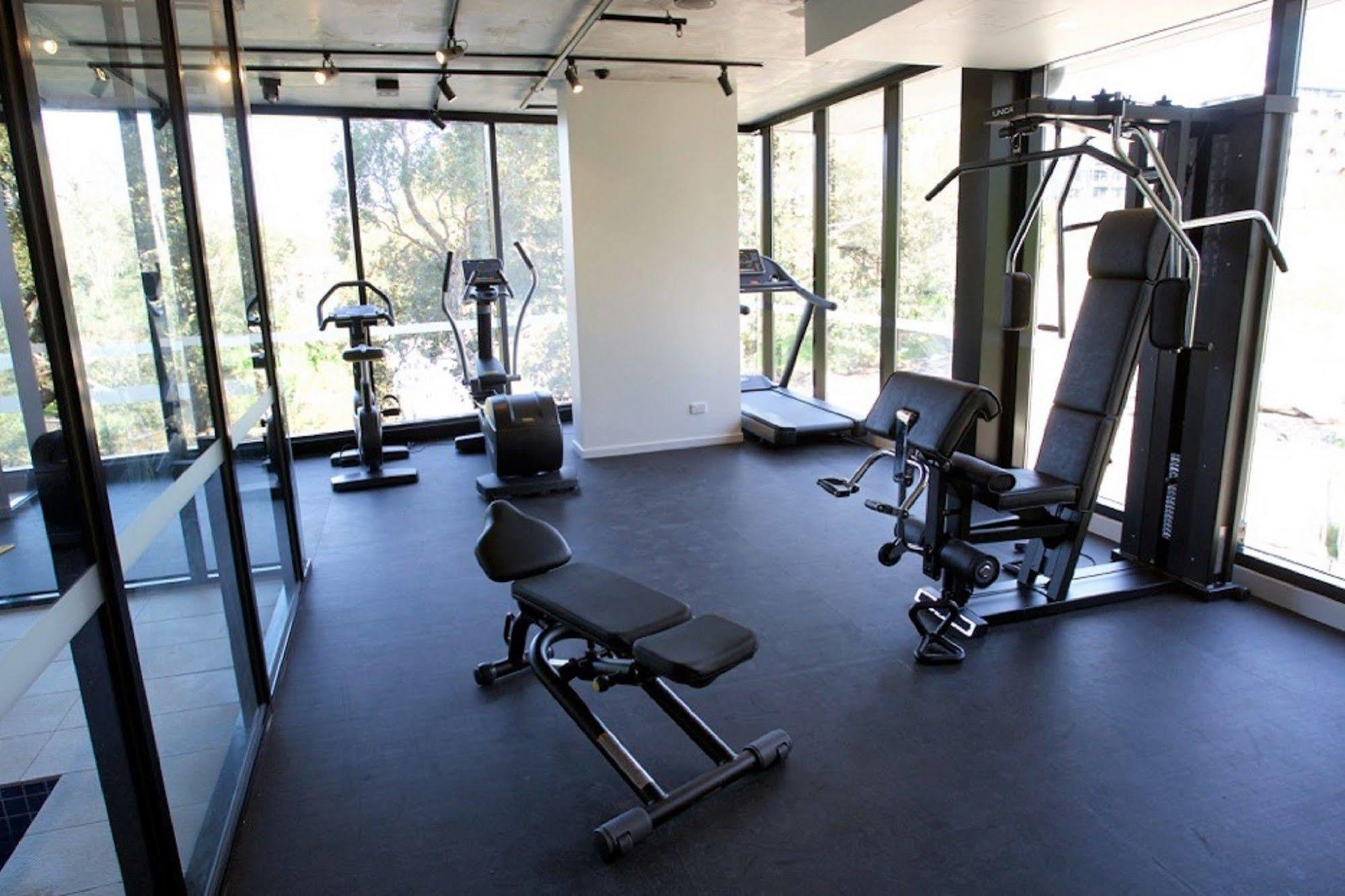 Playhouse Apartments Abbotsford Мелбърн Екстериор снимка